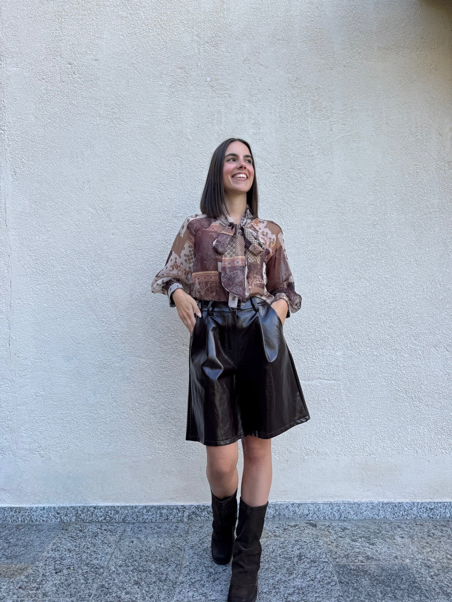 GONNE - BERMUDA - SHORTS