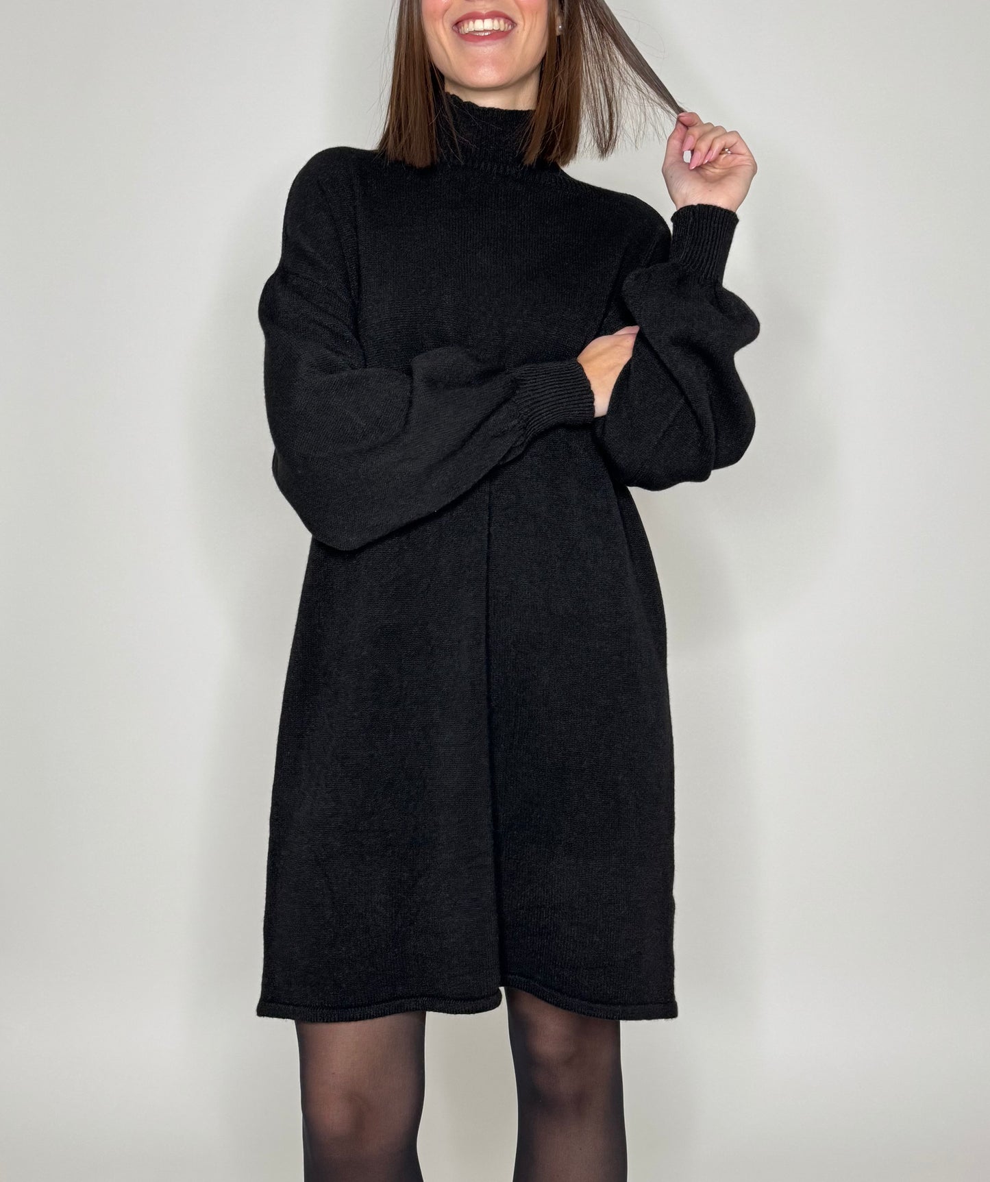 Abito calda viscosa collo alto