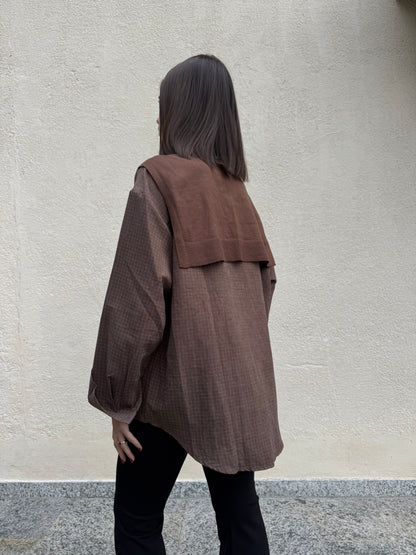 Camicia a quadretti con finto maglioncino/scialle Cioccolato