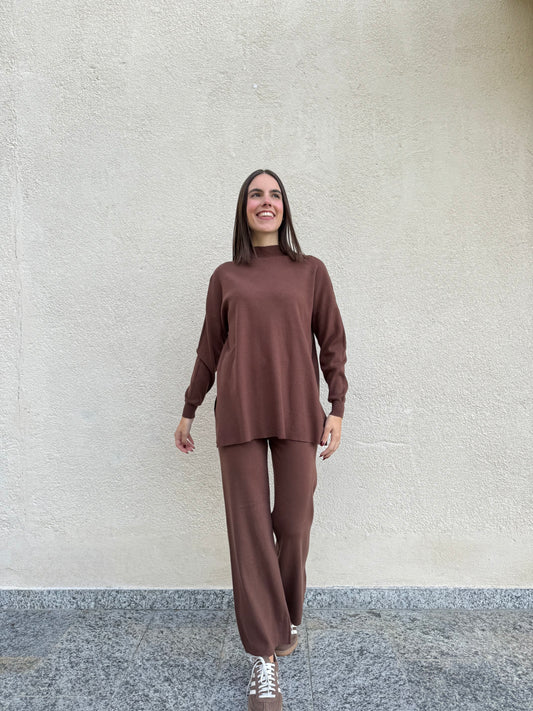 Completo in maglia mezzo collo Cioccolato