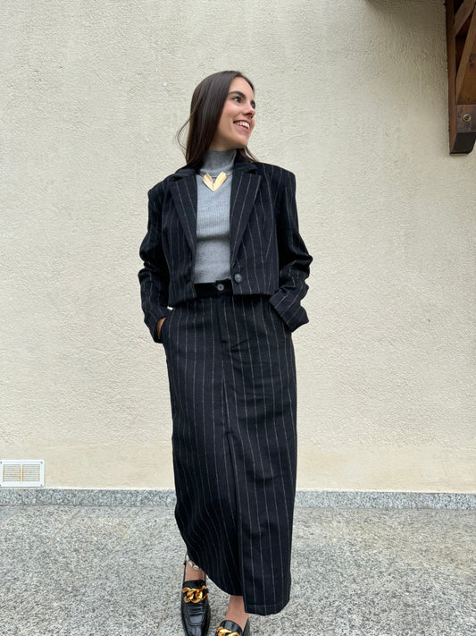 Giacca gessata in misto lana