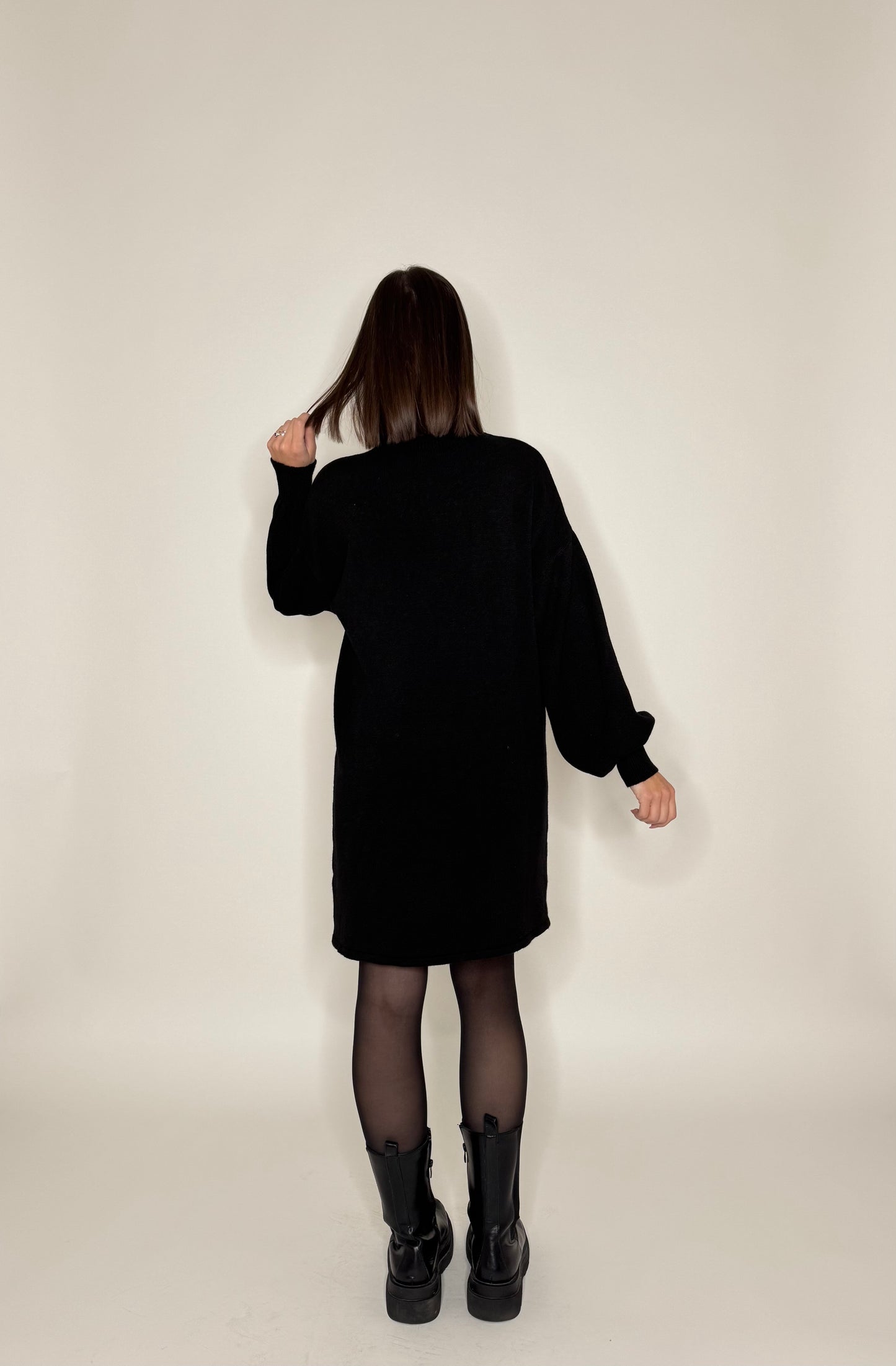 Abito calda viscosa collo alto