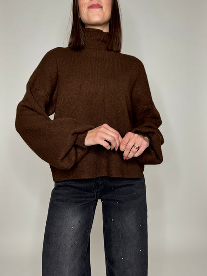 Pull Letizia mezzo collo in calda viscosa Ciccolato