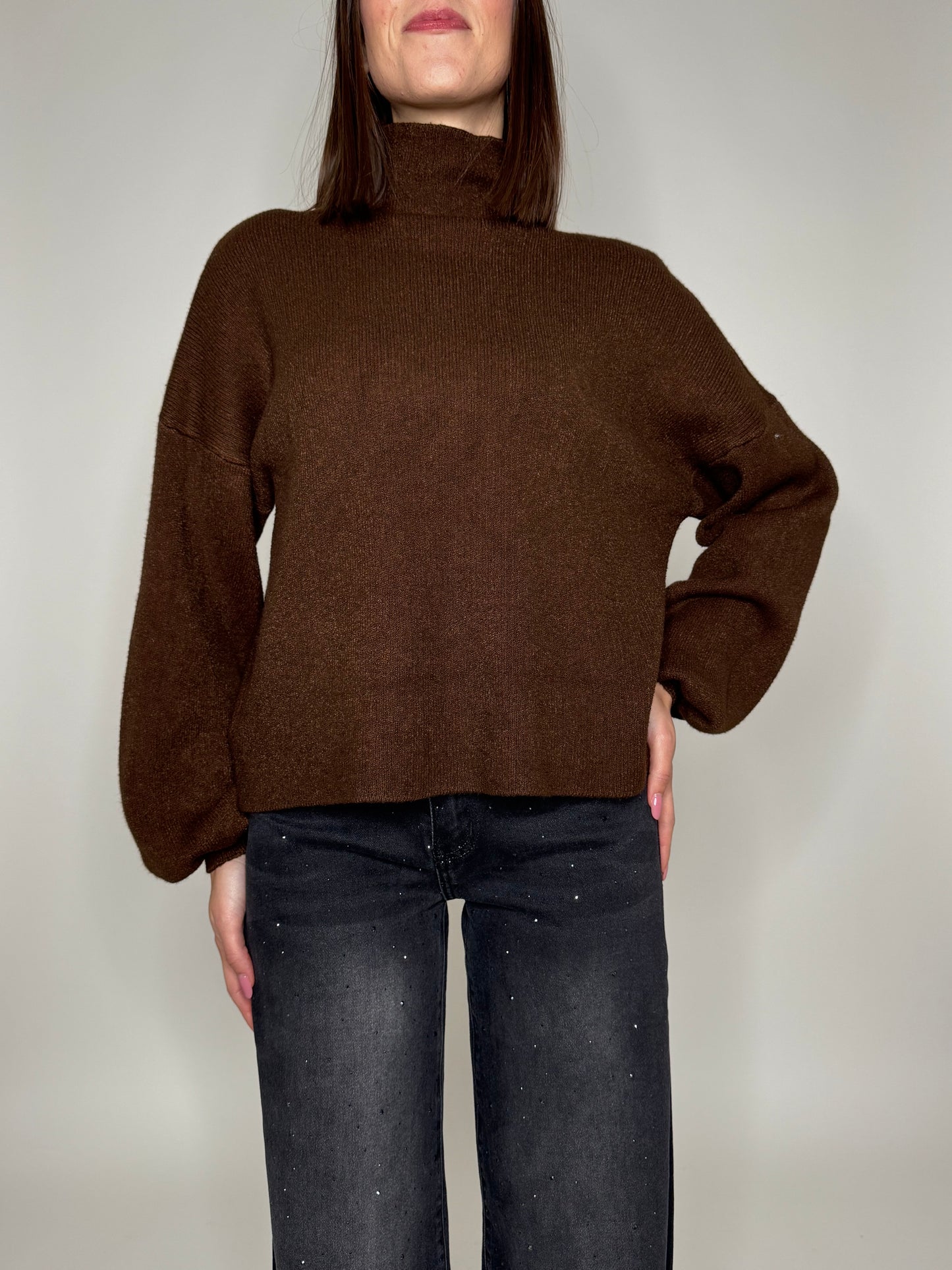 Pull Letizia mezzo collo in calda viscosa Ciccolato