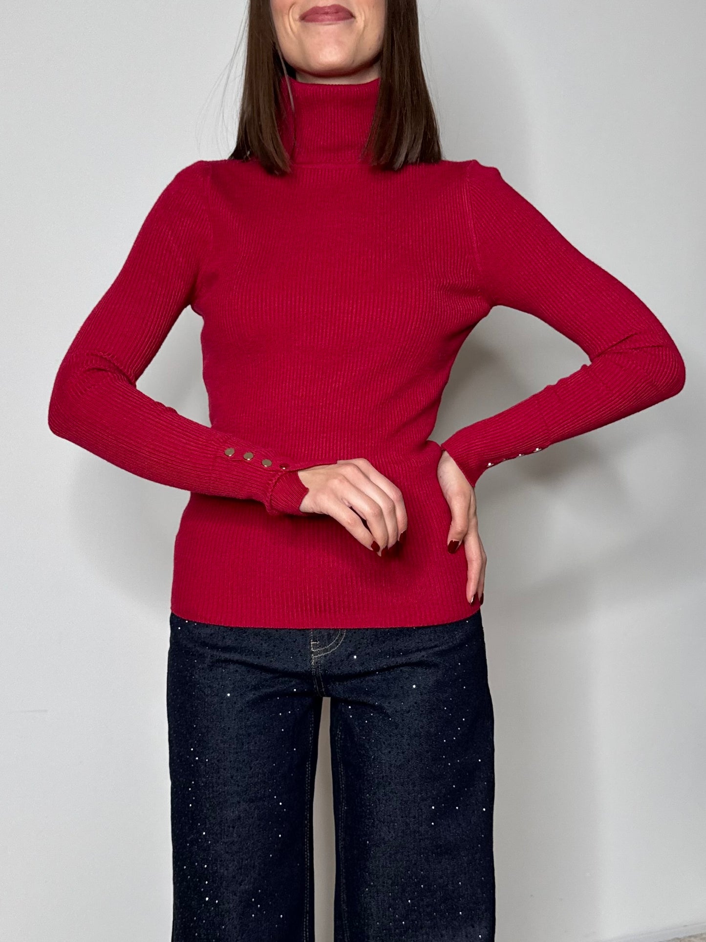 Maglia dolcevita in calda viscosa a costine Rossa