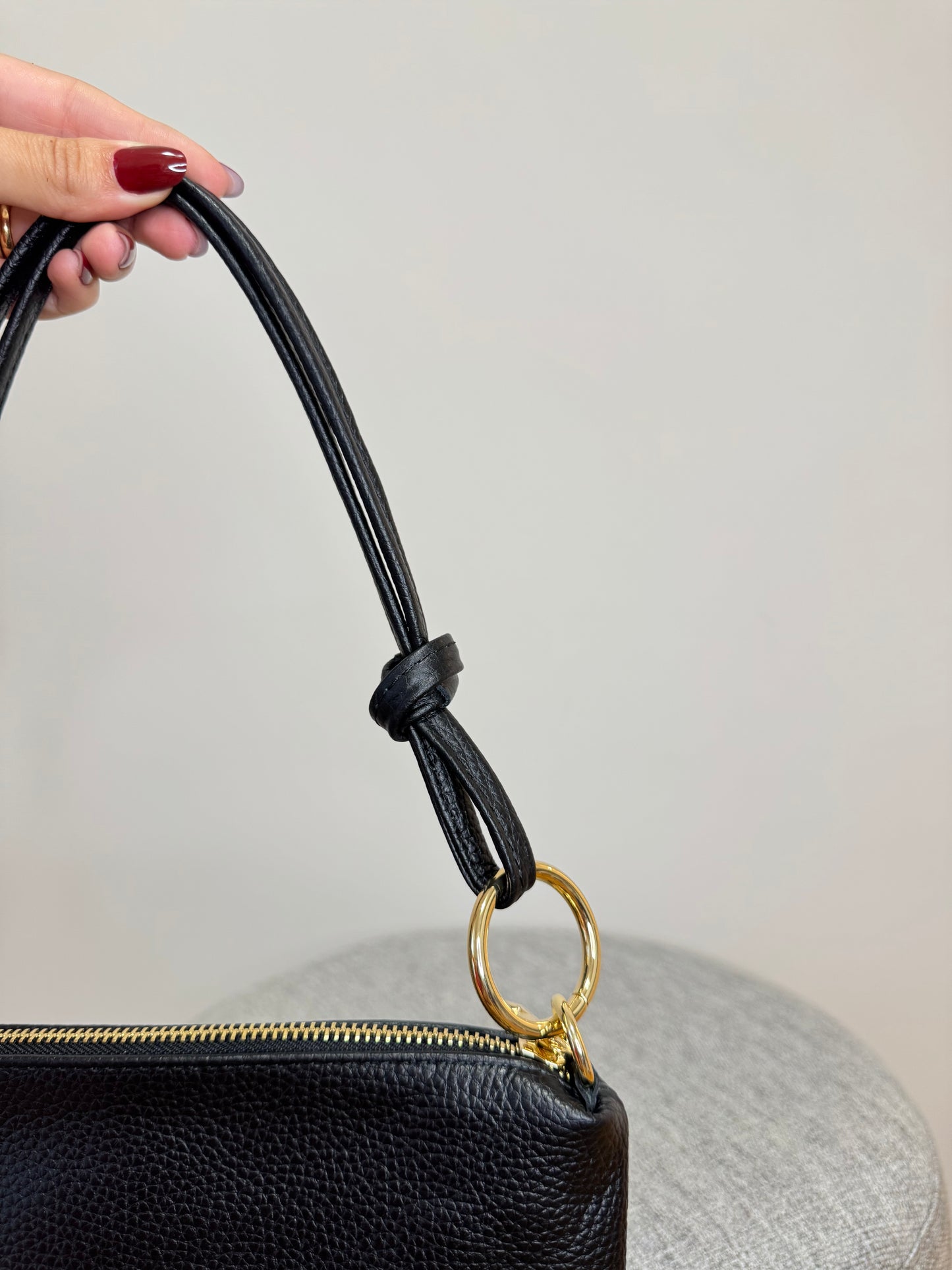 Borsa a Spalla Eva in pelle martellata Nera