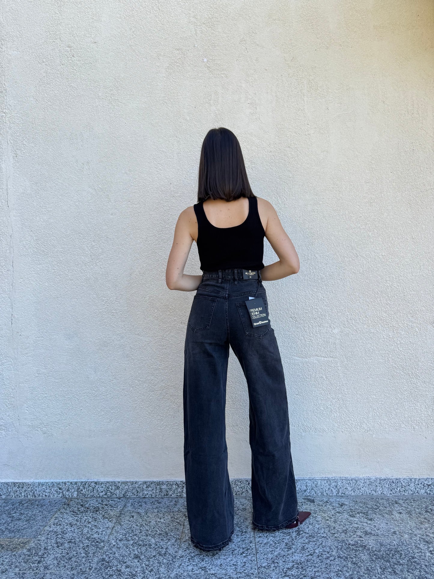 Jeans wide leg modello barrel