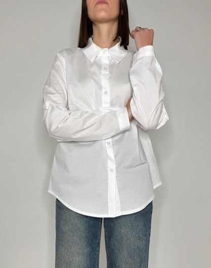 Camicia bianca taglio morbido