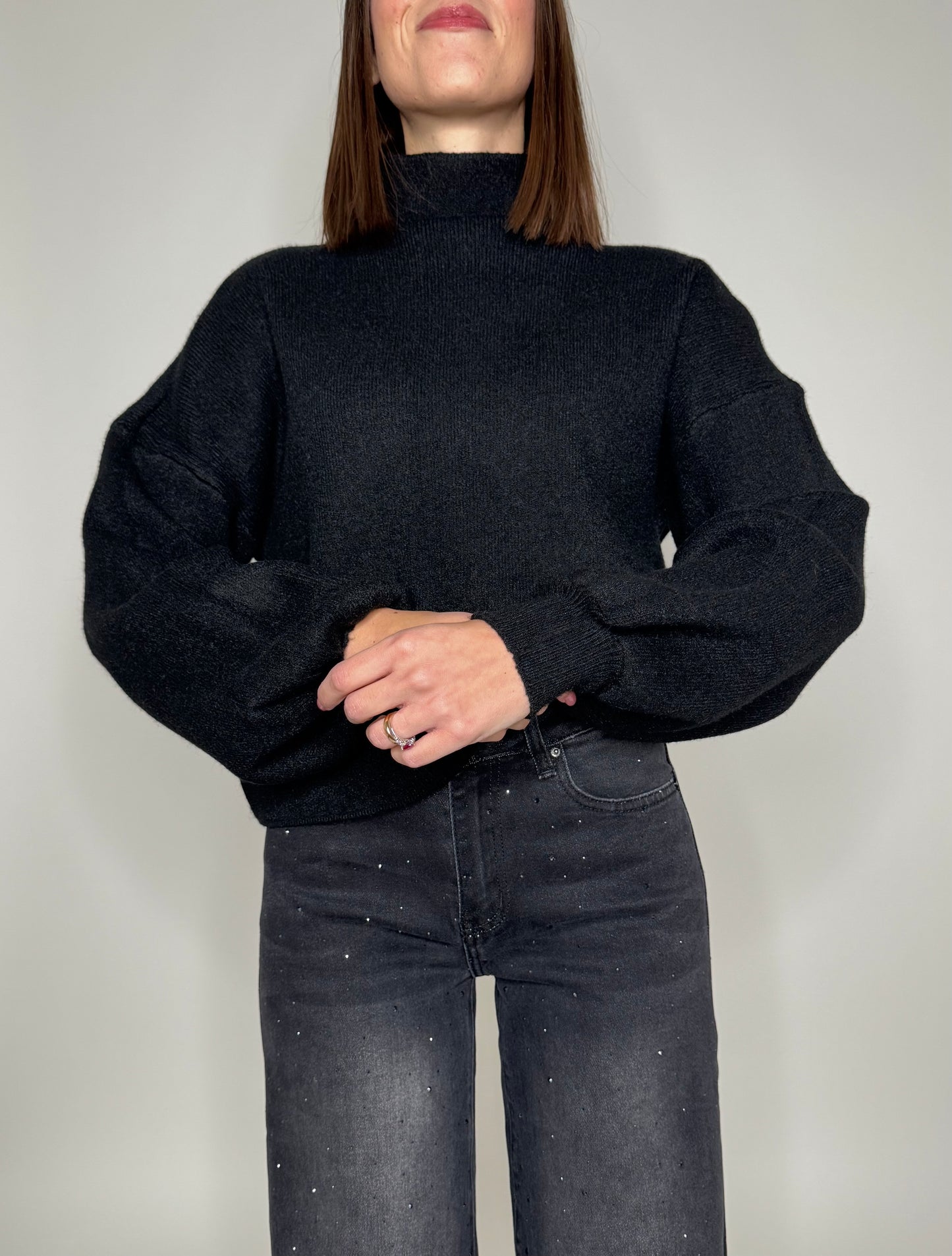 Pull Letizia mezzo collo in calda viscosa Nero