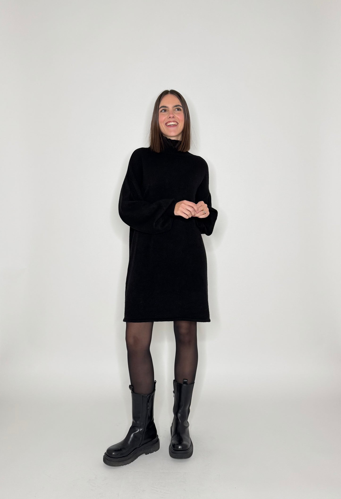 Abito calda viscosa collo alto