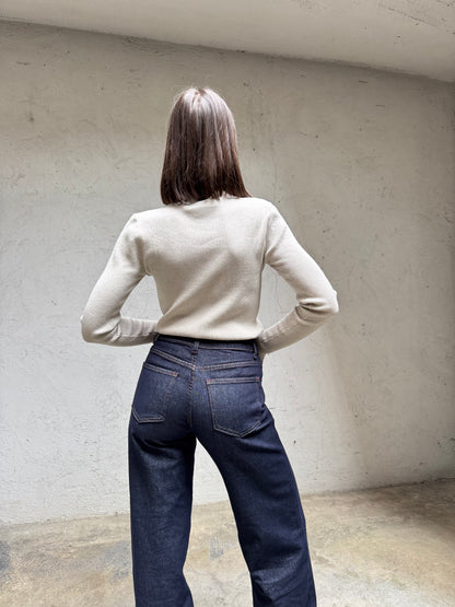 Maglia mezzo collo gioiello cut out in calda viscosa a costine Tortora