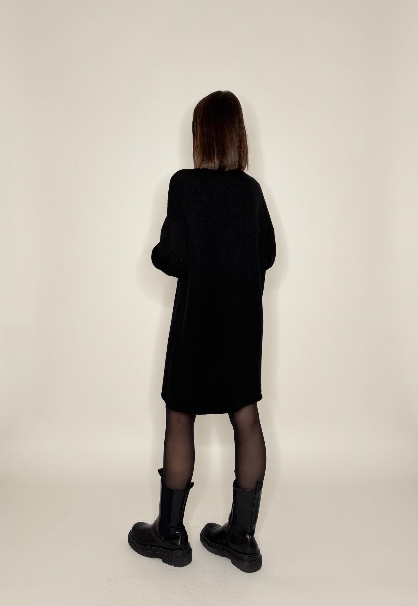 Abito calda viscosa collo alto