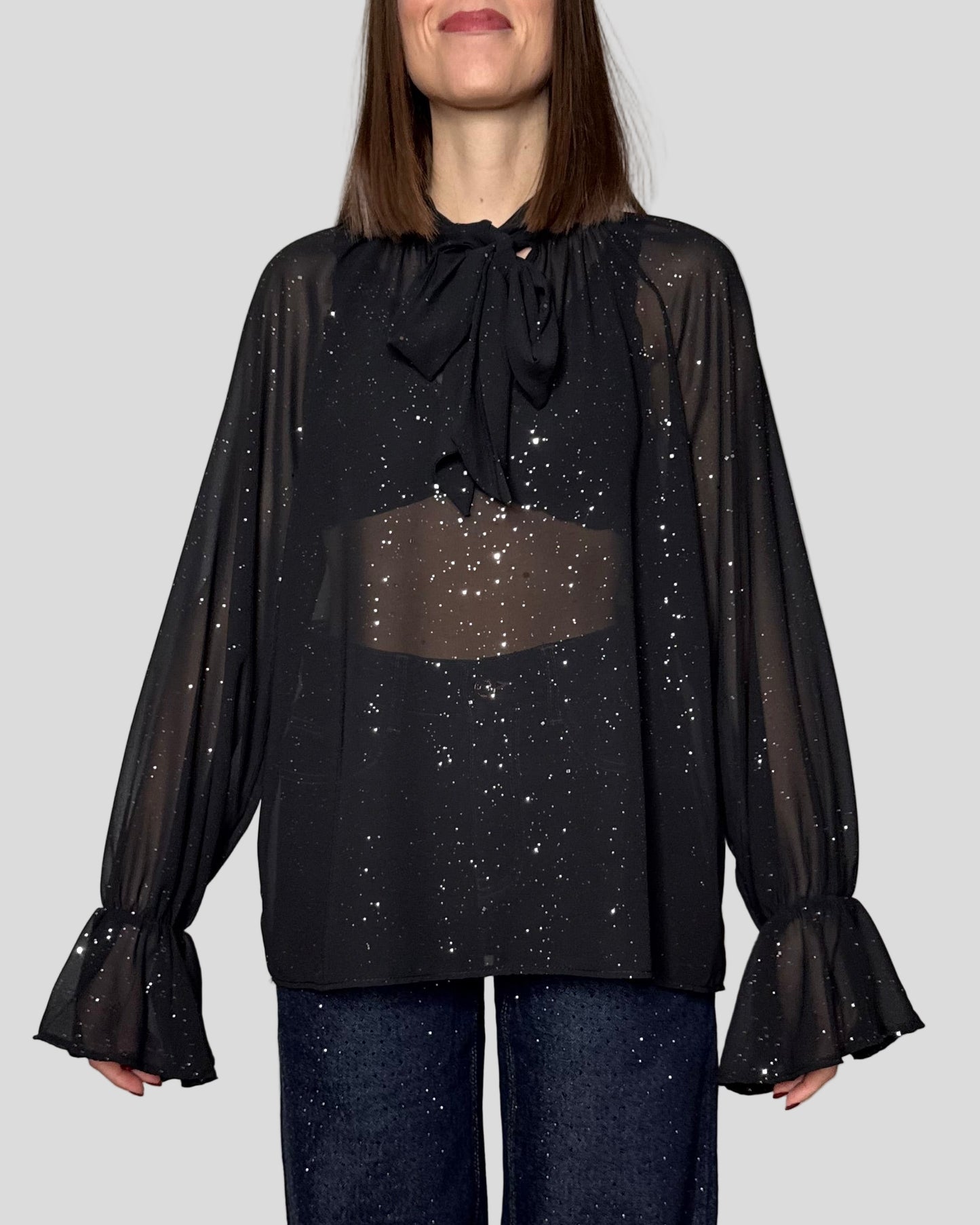 Camicia Soft velata con fiocco nero