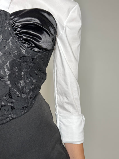 Corsetto steccato in pizzo