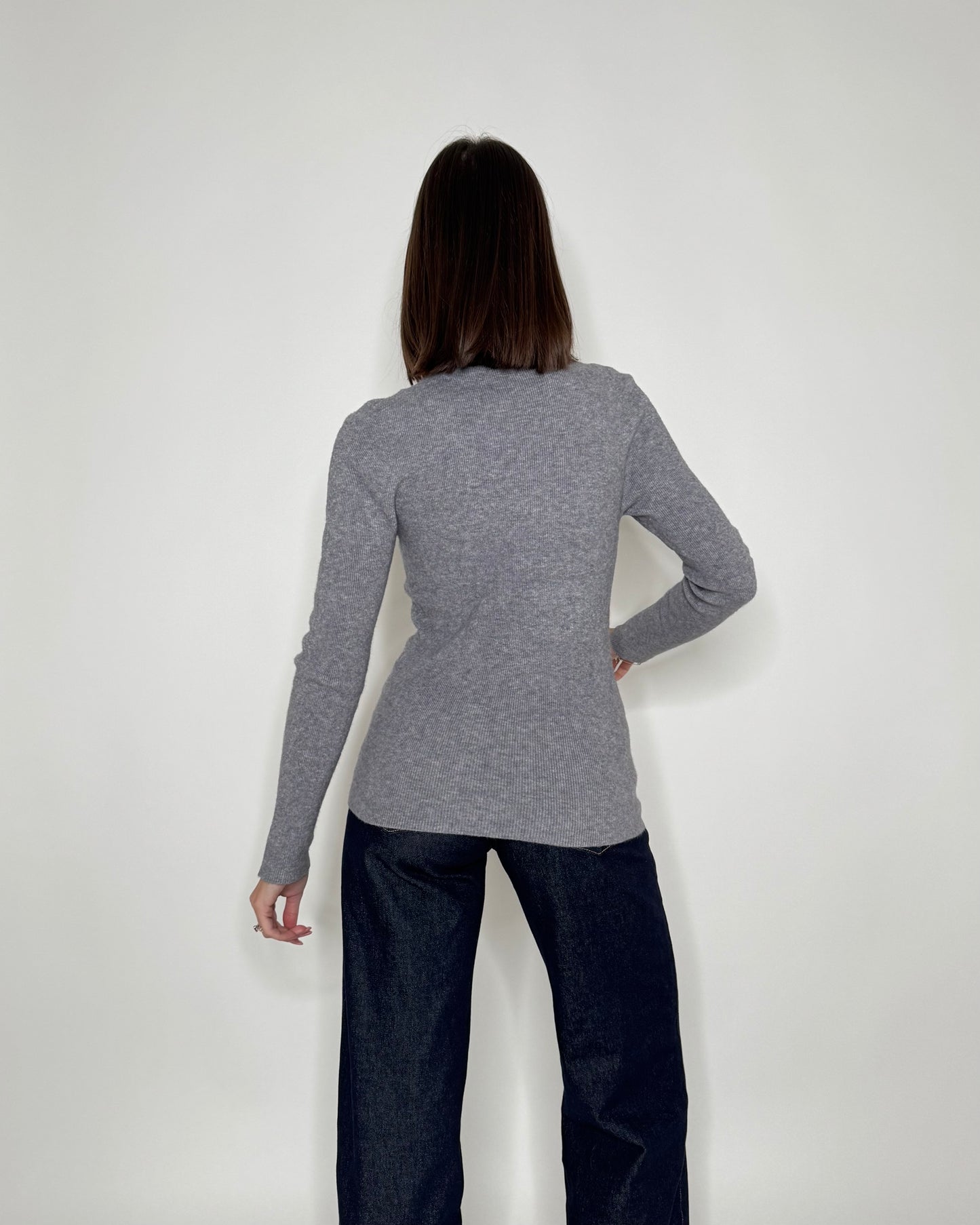 Maglia mezzo collo in misto lana e viscosa Grigio